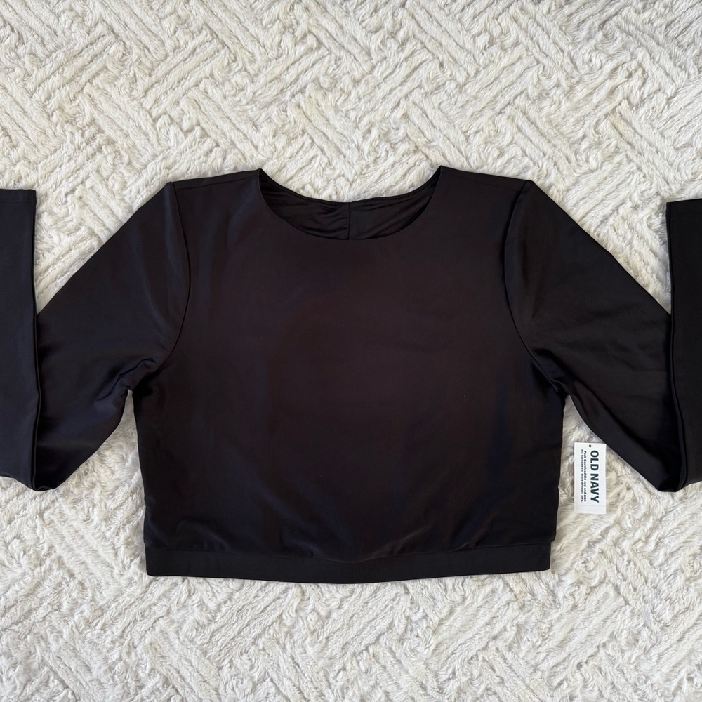 Old Navy Black Long Sleeve Fitted Crop Top